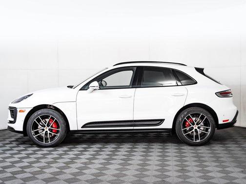 2022 Porsche Macan S
