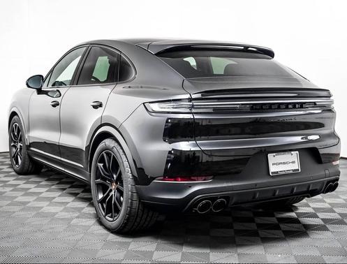 CHROMITE BLACK 2026 Porsche Cayenne S