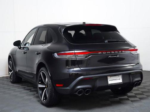 2026 Porsche Macan S