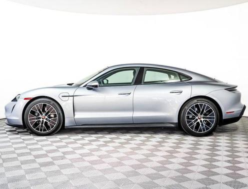 2022 Porsche Taycan RWD