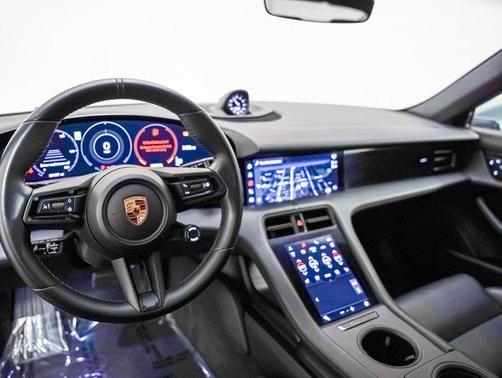 2022 Porsche Taycan RWD
