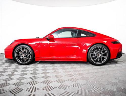 2025 Porsche 911 Carrera