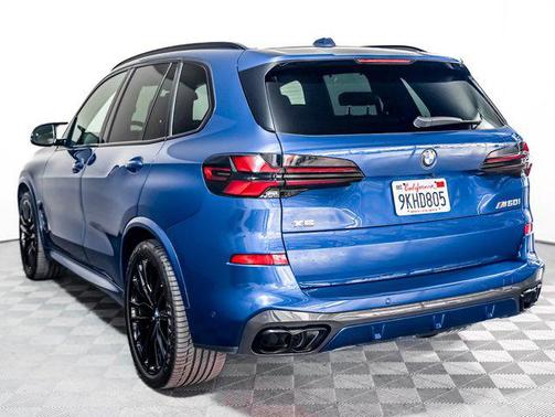 2024 BMW X5 M60i