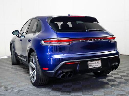 2024 Porsche Macan AWD