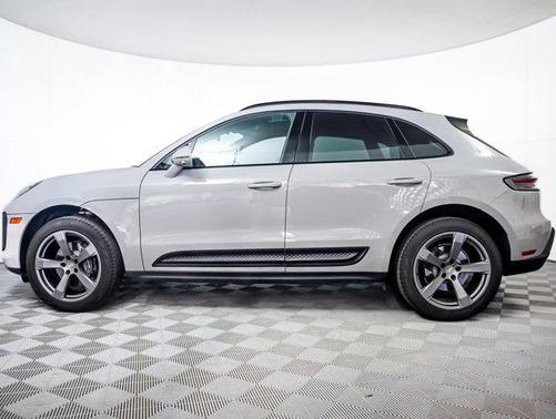 2024 Porsche Macan AWD