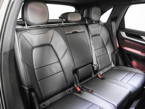 2025 Porsche Cayenne Cayenne