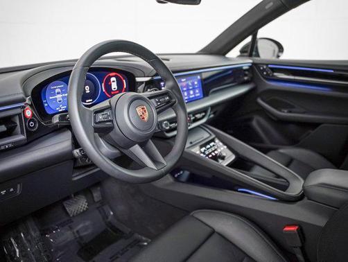 JET BLACK 2025 Porsche Macan Macan Electric 4