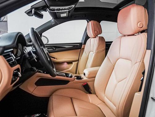 2025 Porsche Macan S
