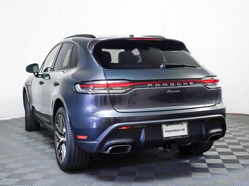 2026 Porsche Macan AWD