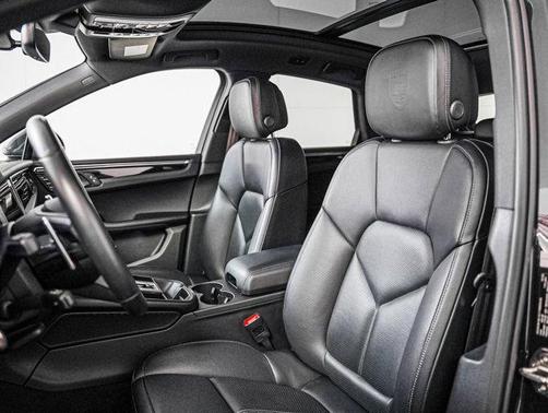 2024 Porsche Macan T
