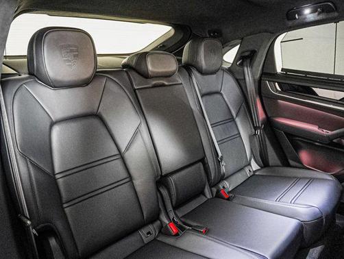 2025 Porsche Cayenne Cayenne Turbo E-Hybrid