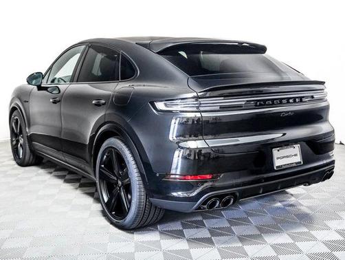 2025 Porsche Cayenne Cayenne Turbo E-Hybrid