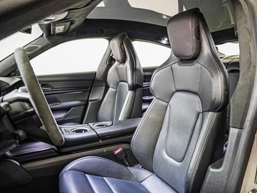 2023 Porsche Taycan GTS