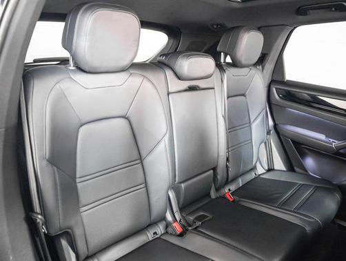 2019 Porsche Cayenne Cayenne