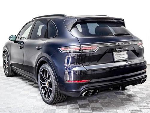 2022 Porsche Cayenne Turbo