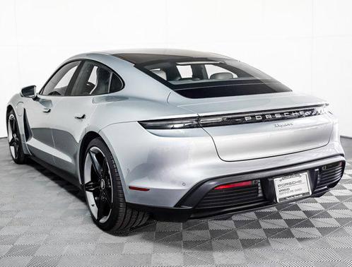2022 Porsche Taycan RWD
