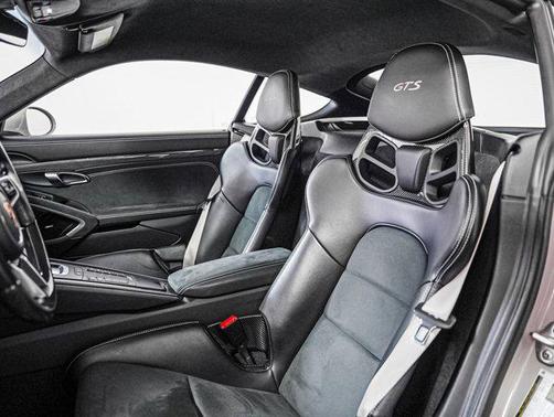 2024 Porsche 718 Cayman GTS 4.0