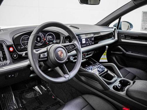 Arctic Grey 2026 Porsche Cayenne Cayenne