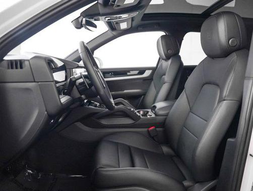 2025 Porsche Cayenne Cayenne