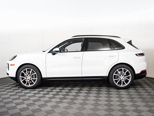 2025 Porsche Cayenne Cayenne