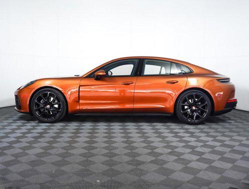 2025 Porsche Panamera RWD