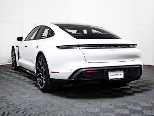 2024 Porsche Taycan RWD