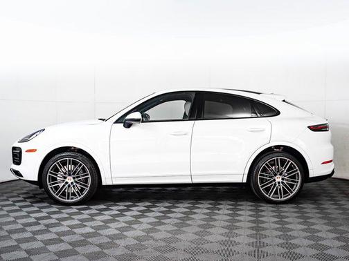 2023 Porsche Cayenne Platinum Edition