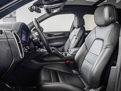 2023 Porsche Cayenne