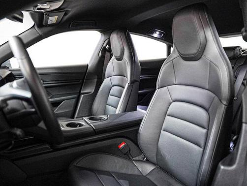 2021 Porsche Taycan RWD