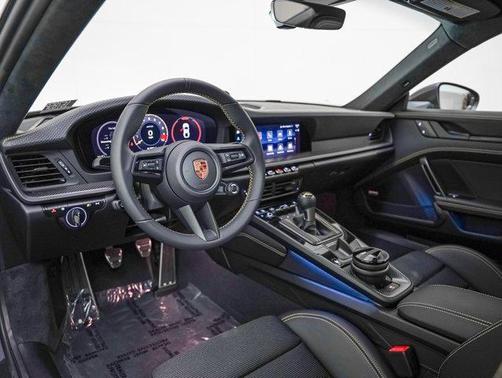 2026 Porsche 911 GT3 w/Touring Package