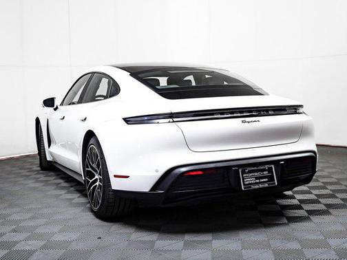 2022 Porsche Taycan RWD