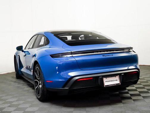 2026 Porsche Taycan 4