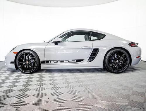 2025 Porsche 718 Cayman Style Edition