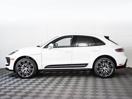 2023 Porsche Macan AWD
