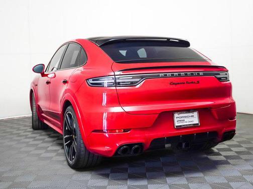 2021 Porsche Cayenne Cayenne Turbo S E-Hybrid