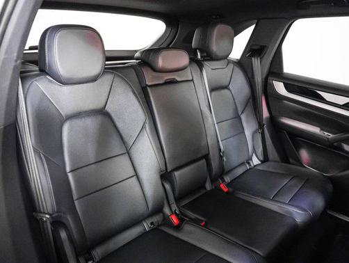 2025 Porsche Cayenne Cayenne