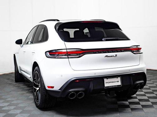 2026 Porsche Macan S