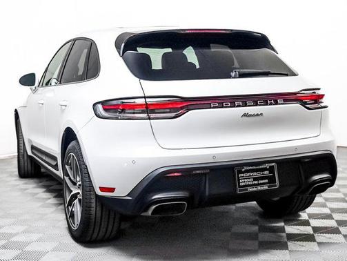 2024 Porsche Macan AWD
