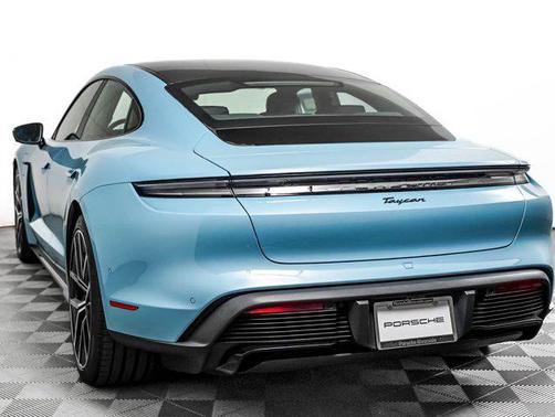 FROZEN BLUE 2026 Porsche Taycan Black Edition