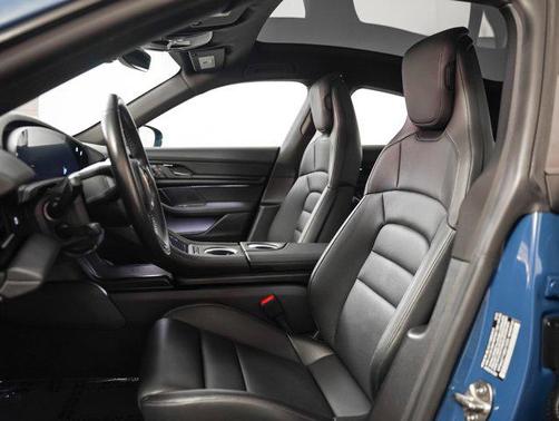 2024 Porsche Taycan RWD