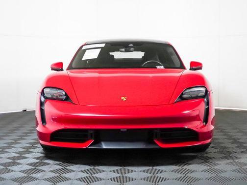2020 Porsche Taycan Turbo