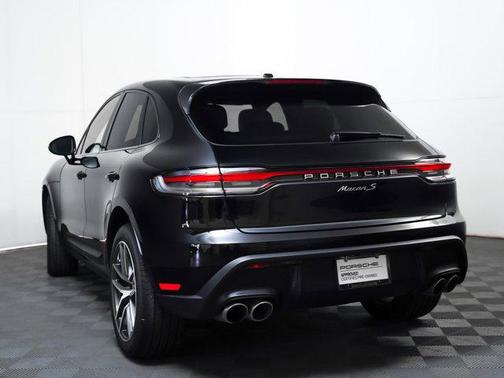 2025 Porsche Macan S