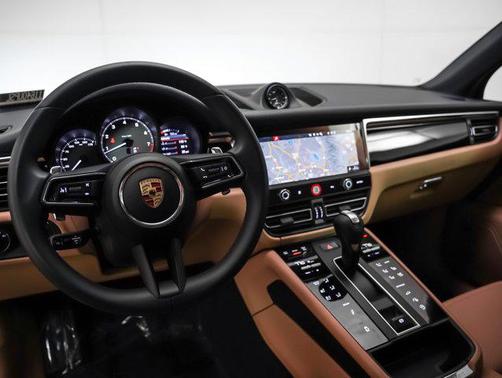 2025 Porsche Macan S