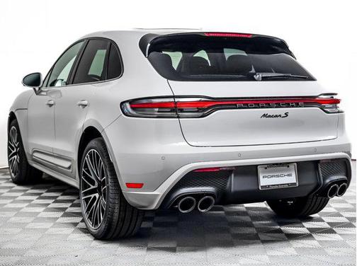 Chalk 2026 Porsche Macan Macan