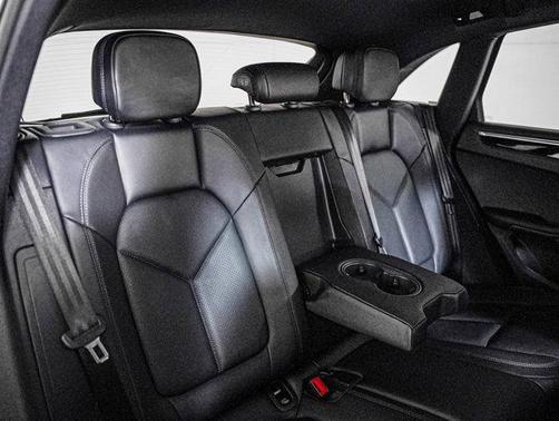 White 2023 Porsche Macan Macan