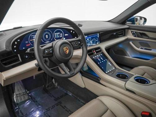 2022 Porsche Taycan RWD