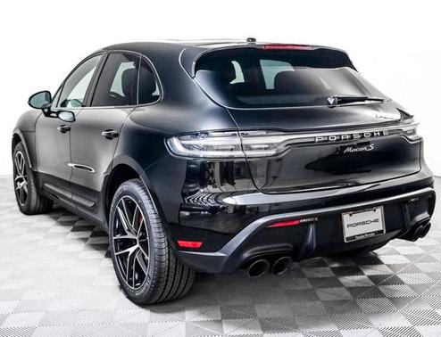 2022 Porsche Macan S