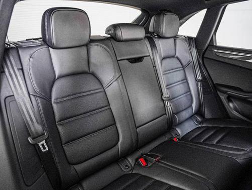 2026 Porsche Macan GTS