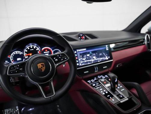 2022 Porsche Cayenne