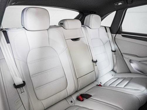 2026 Porsche Macan GTS